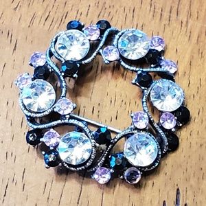 Purple, Black, White Wreath Brooch